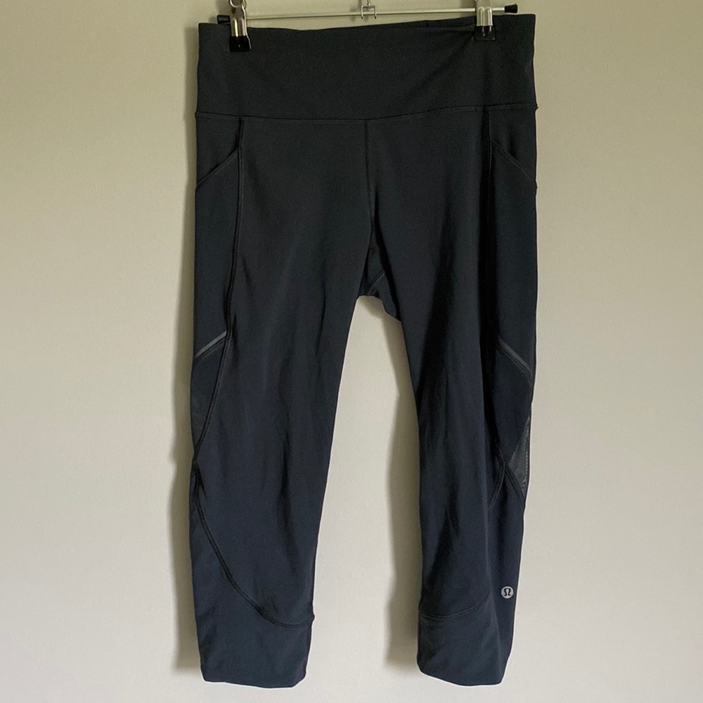 Lululemon Cropped Dark Grey Leggings Size 6 - Mesh